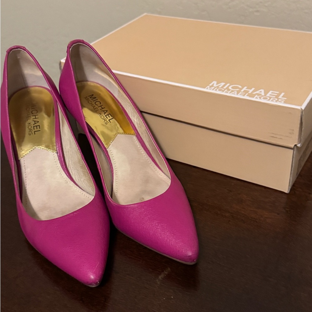 Michael Kors Fuchsia Leather MK-Flex Mid Pump Heels 7M - Picture 3 of 8